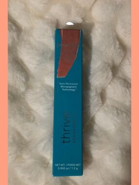 Thrive Causemetics Lip Crayon - Peach Taupe Ruth